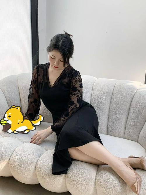 操人妻少妇av在线的相关介绍
