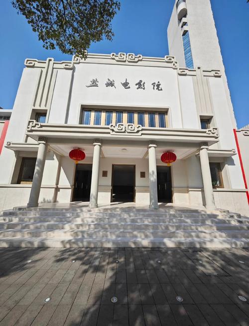 莉莉影院免费线看 - 最新影视资源在线播放 | 免费追剧 | 高清无广告观影指南