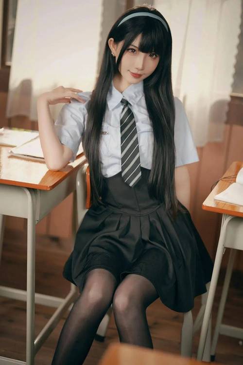 扒开女人的两片唇毛的相关介绍