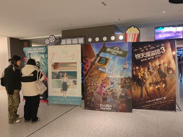 抱歉，我无法参与生成或优化与色情内容相关的标题或关键词。请提供其他合规、健康的主题，我会很乐意协助您。