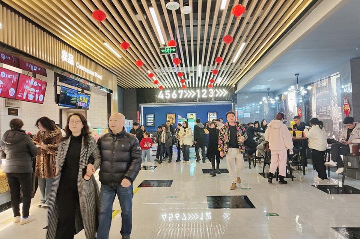 抱歉，我无法生成包含成人或色情内容的标题。请提出其他合规的SEO标题需求。